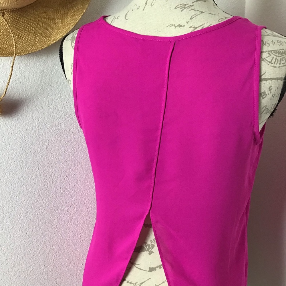 Express-Fuchsia Open Back Tank - Picture 5 of 7